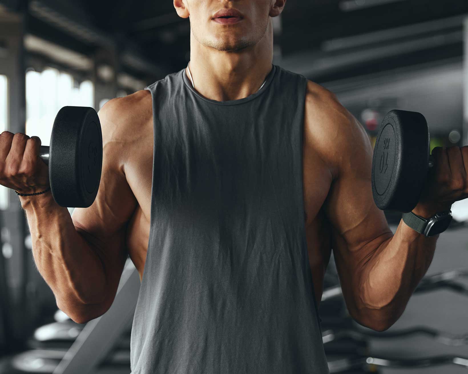 Man lifting dumbells
